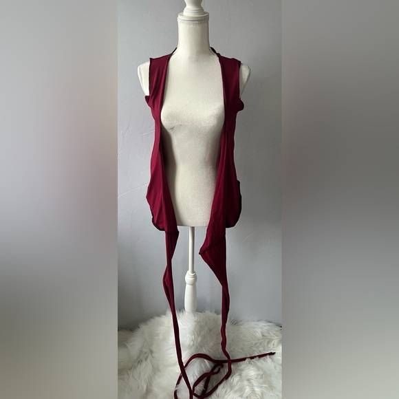 HerbanDevil Burgundy Layer Me Vest Wrap - Picture 5 of 10